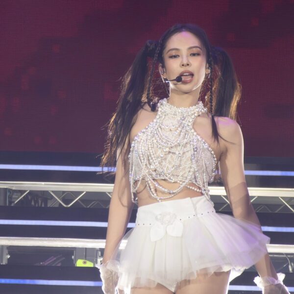 230415 Jennie