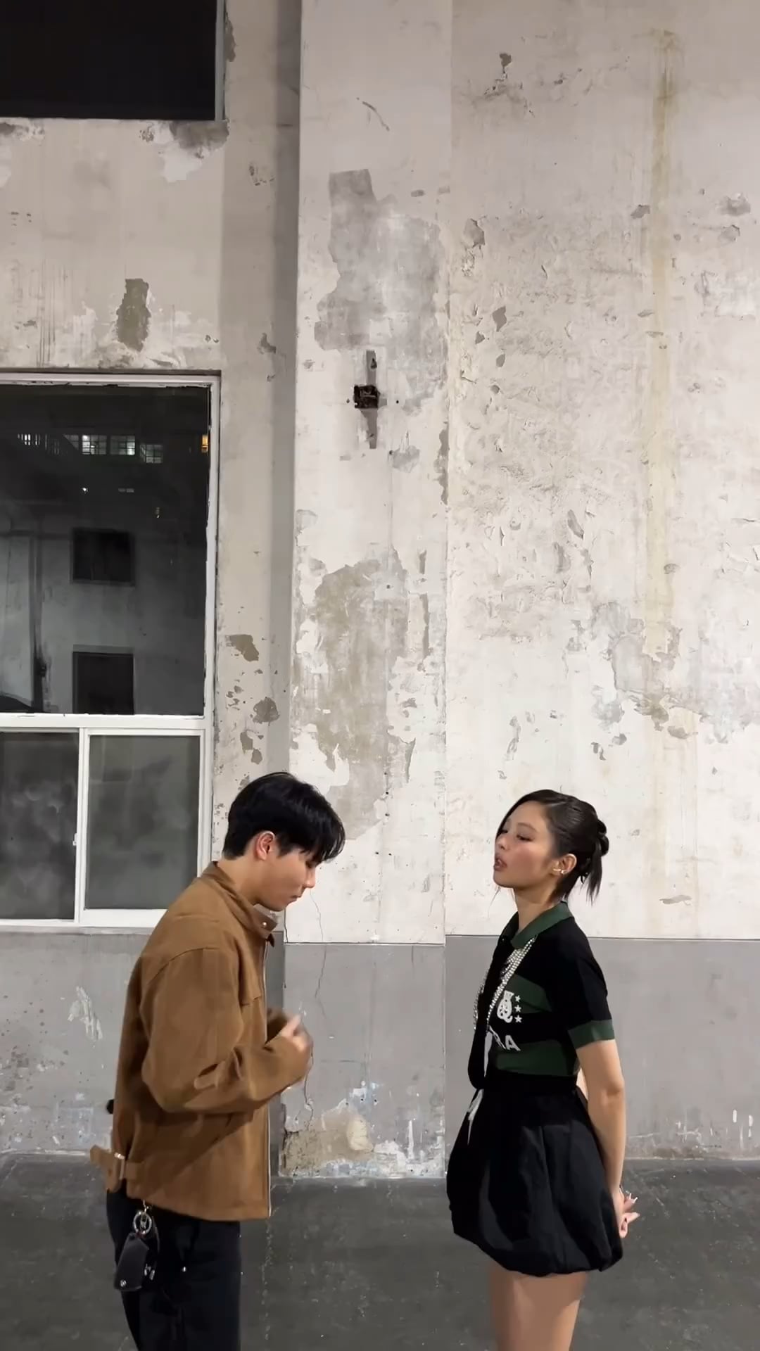 240501 dow1oo9k IG Update w/ Jennie