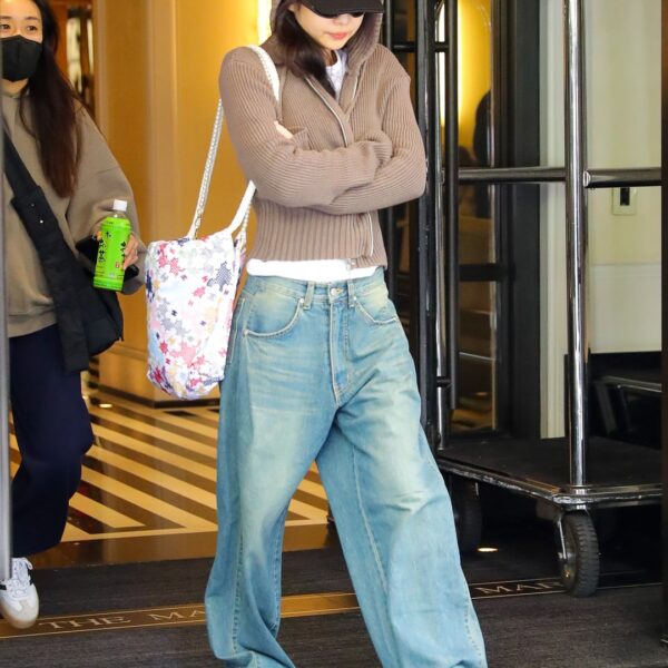 240508 Jennie out in New York City