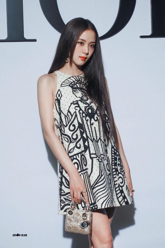 210928 Jisoo
