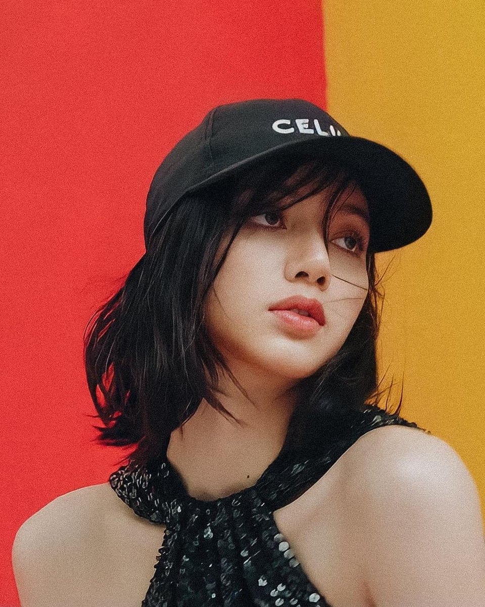 Lisa Manoban looks so gorgeous with the Celine Cap