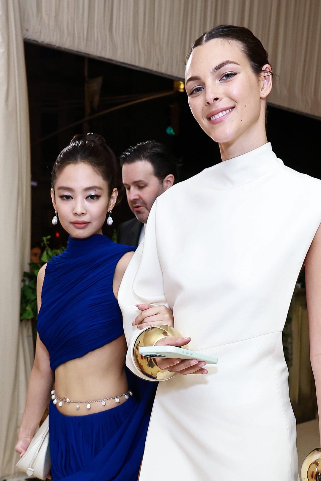 240506 JENNIE & Vittoria Ceretti @ Met Gala 2024