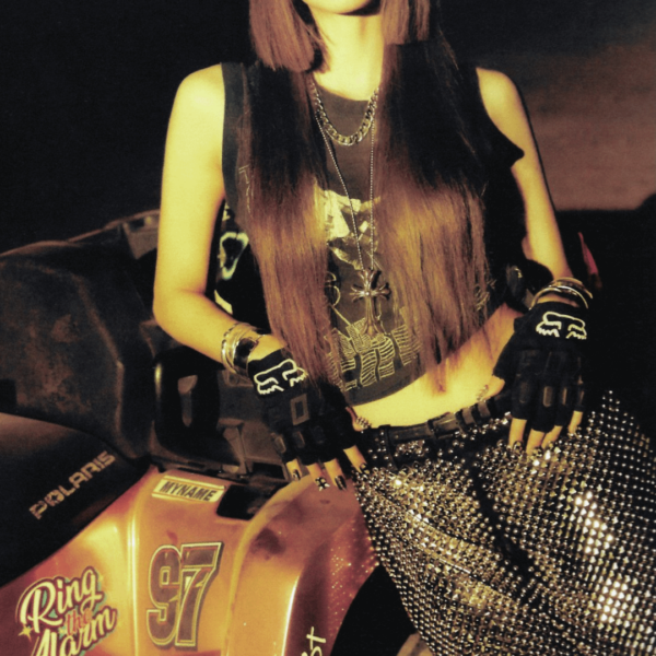 Lisa Manoban looks so beautiful in this