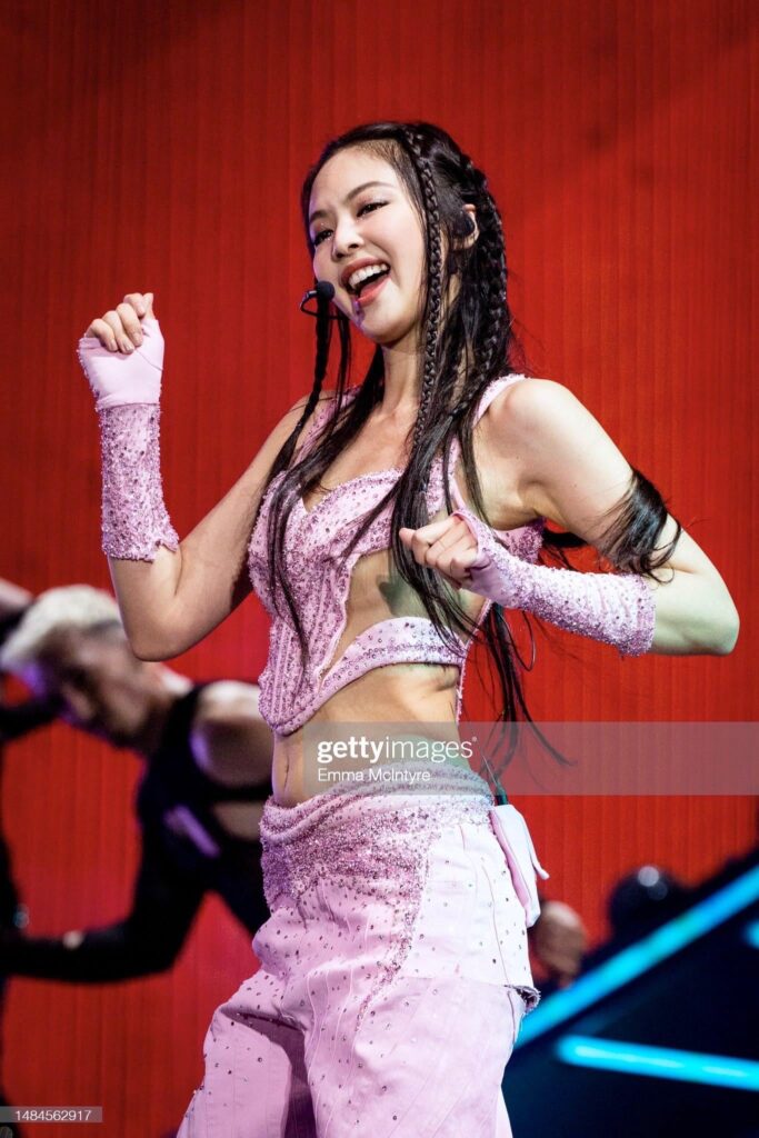 230422 Jennie