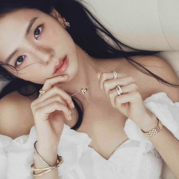 240601 Jisoo for Vogue Hong Kong June 2024 Issue