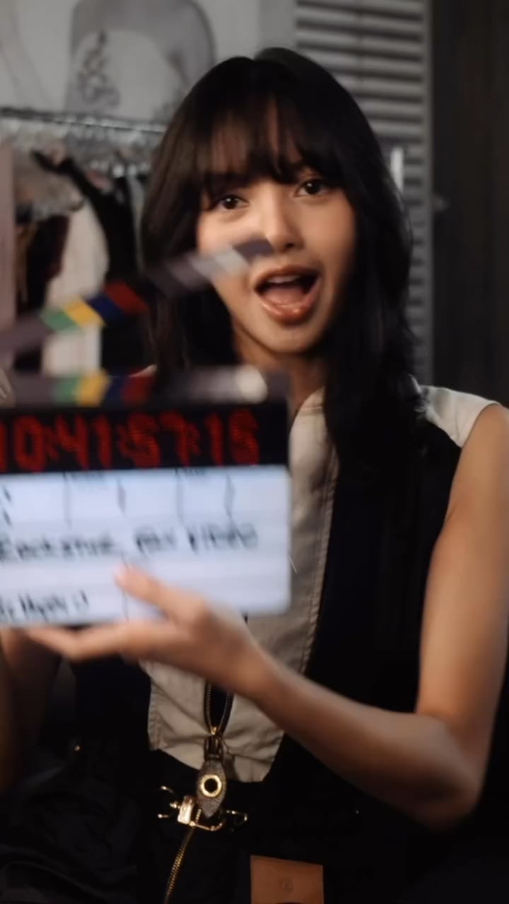 240628 Lisa (LLOUD) IG Story Update