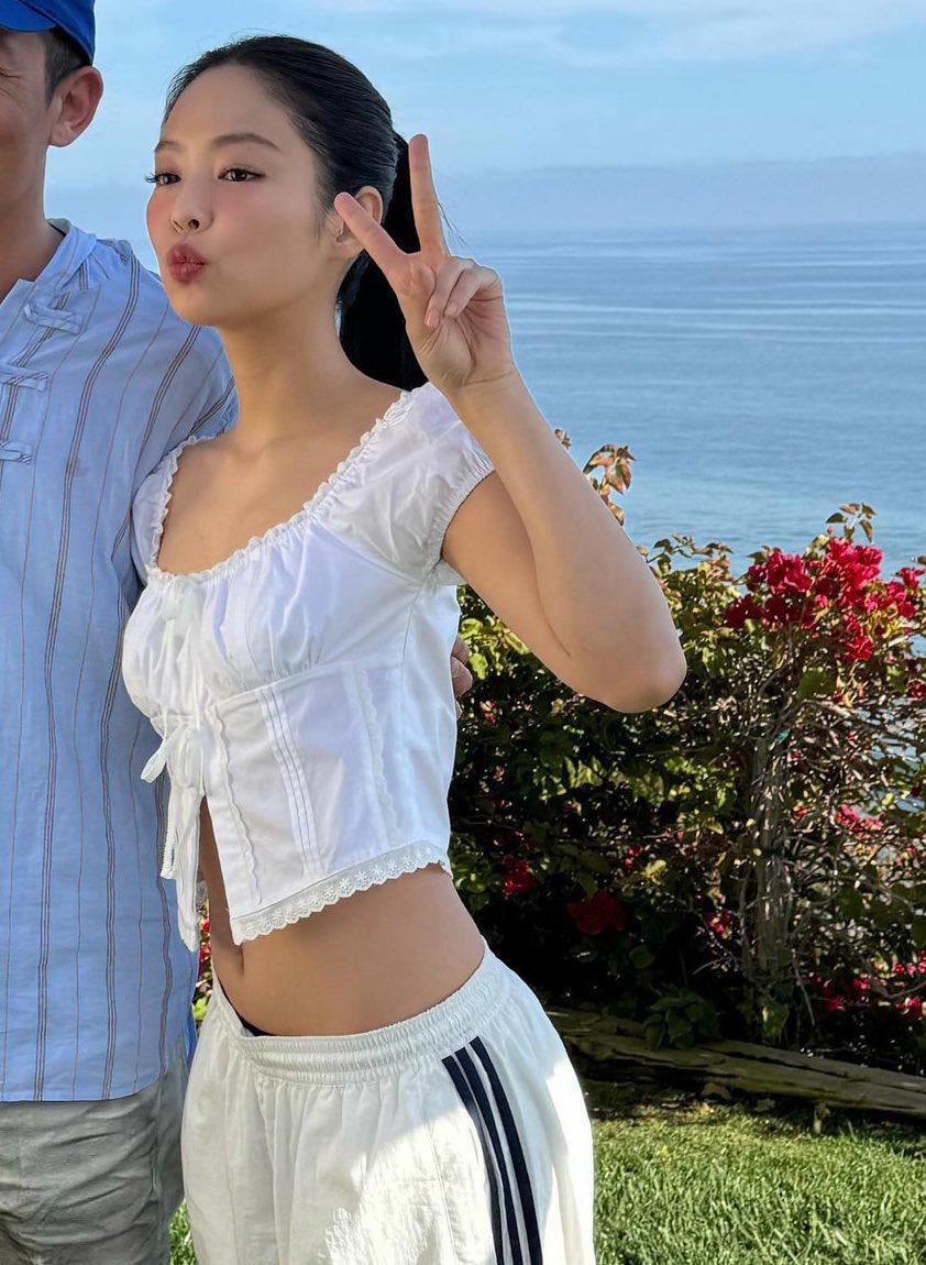 Jennie!!