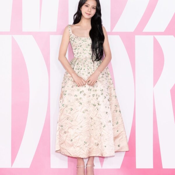 240616 DIOR Beauty IG Update w/ Jisoo