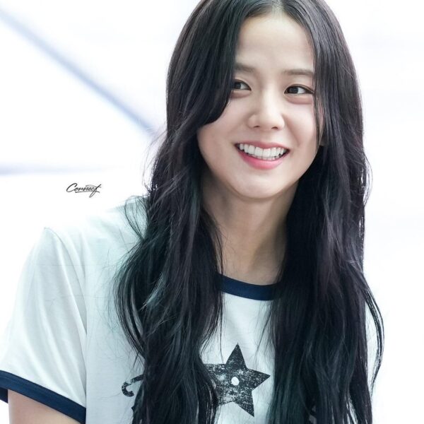 240623 Jisoo @ Incheon International Airport (Departure to Paris)