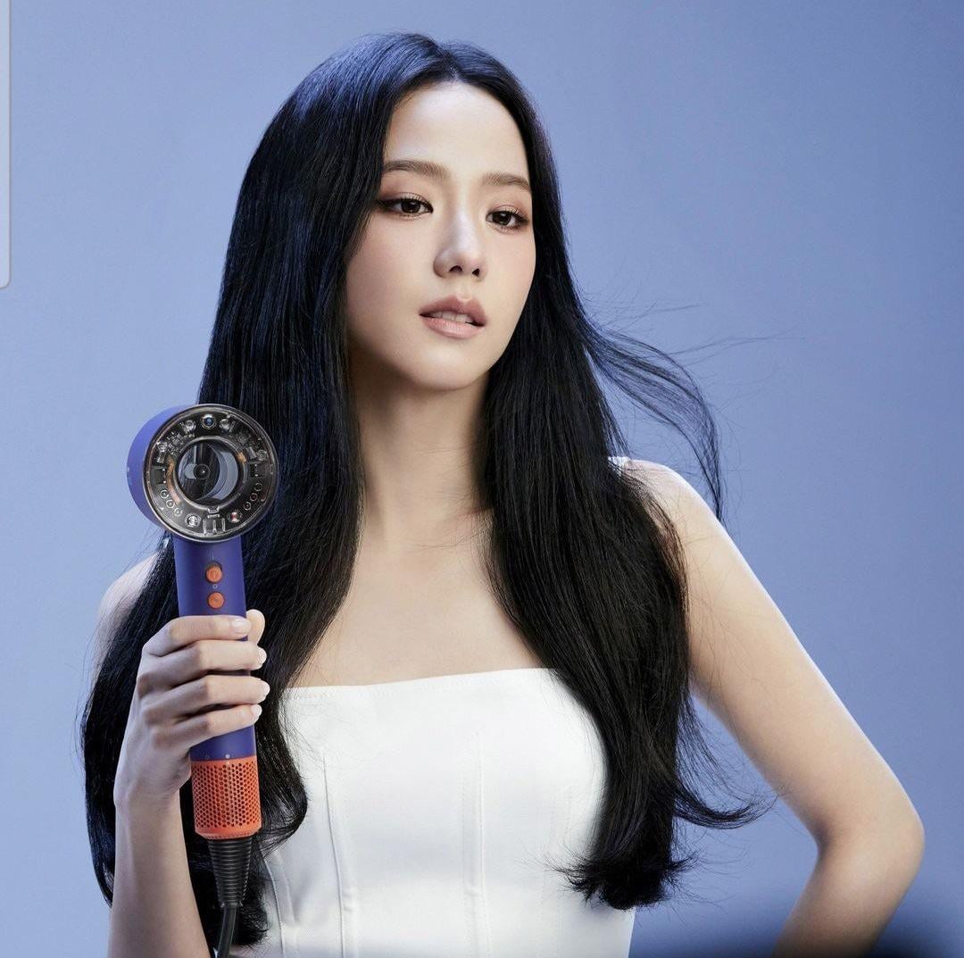 240611 Jisoo for Dyson Hair Care