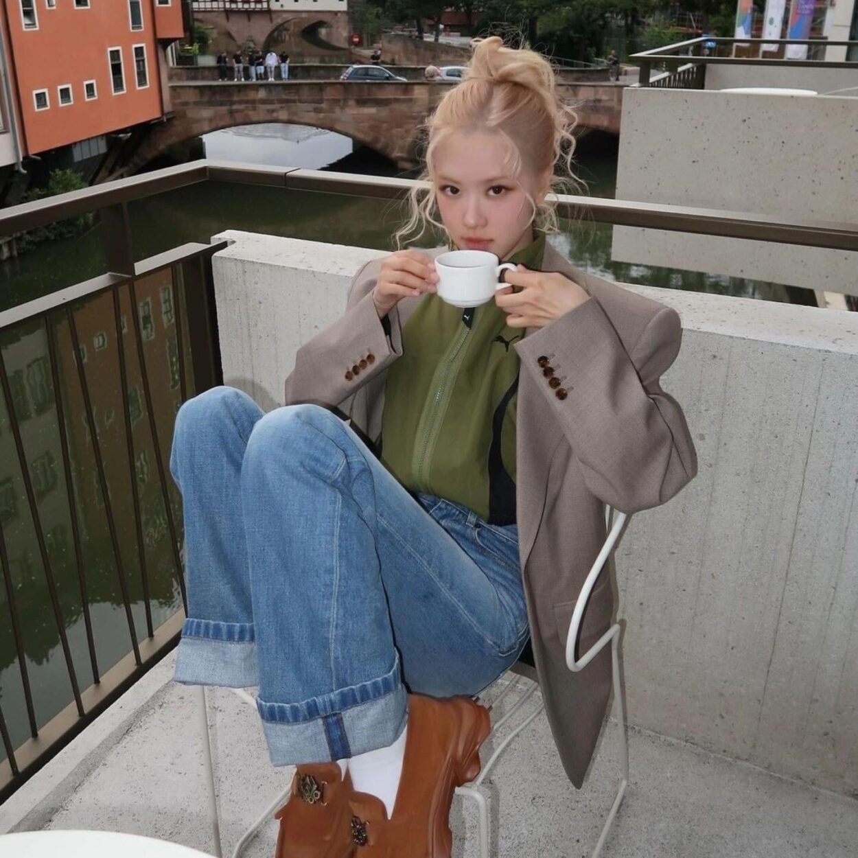 240625 artisi_chacha IG Update w/ Rosé