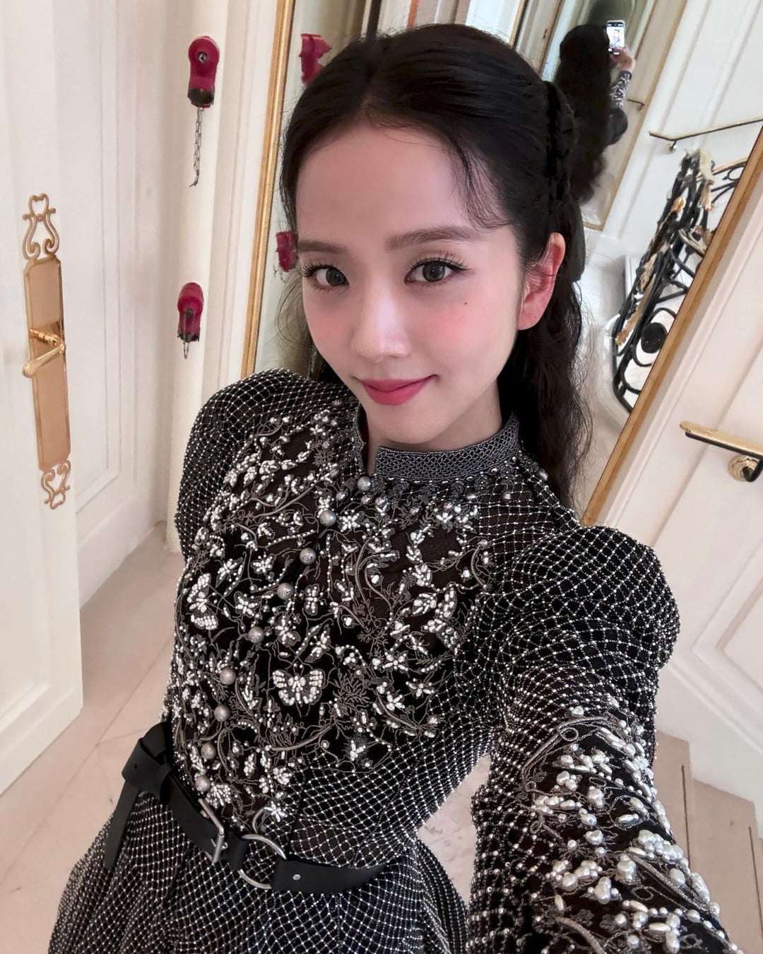 240625 Jisoo IG Update