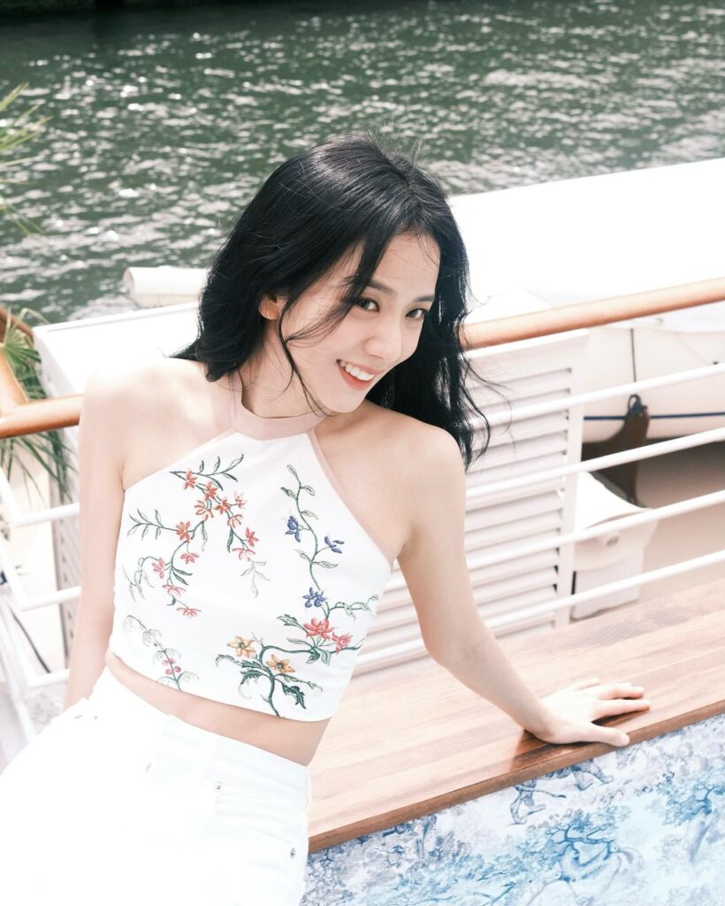 230713 Jisoo