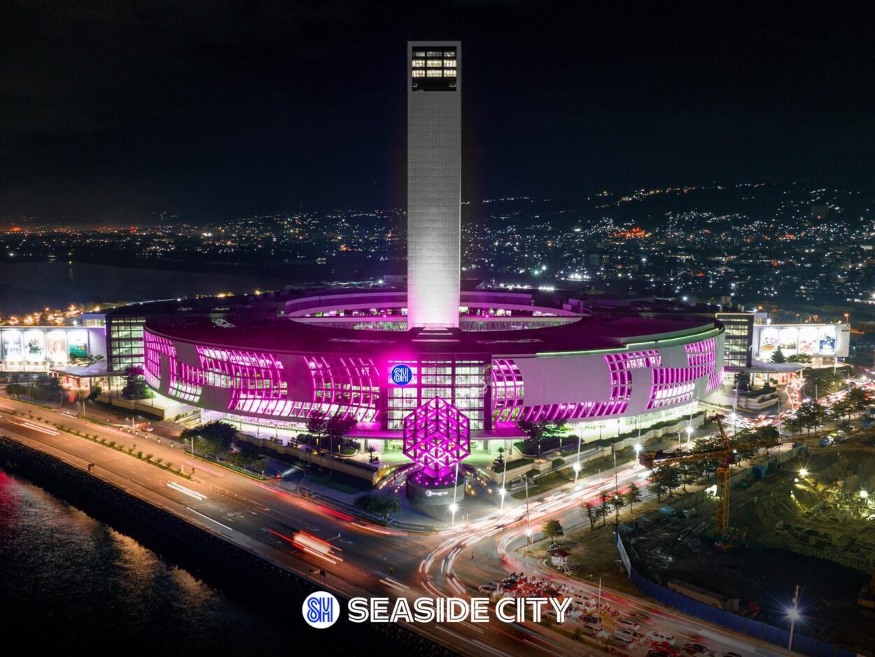 240731 SM Seaworld City Cebu turns pink to commemorate BLACKPINK WORLD TOUR [BORN PINK] IN CINEMAS
