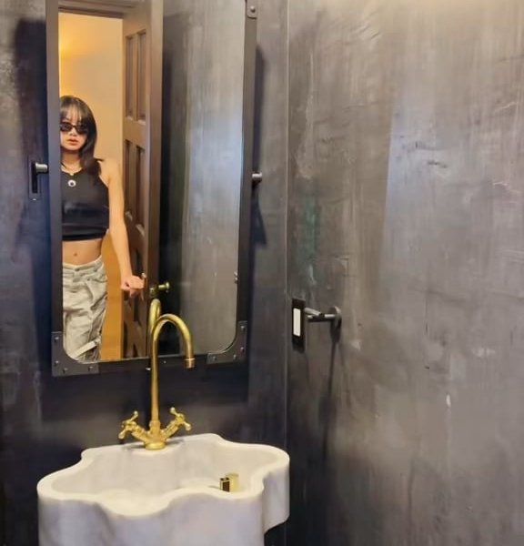 240701 Lisa TikTok Update