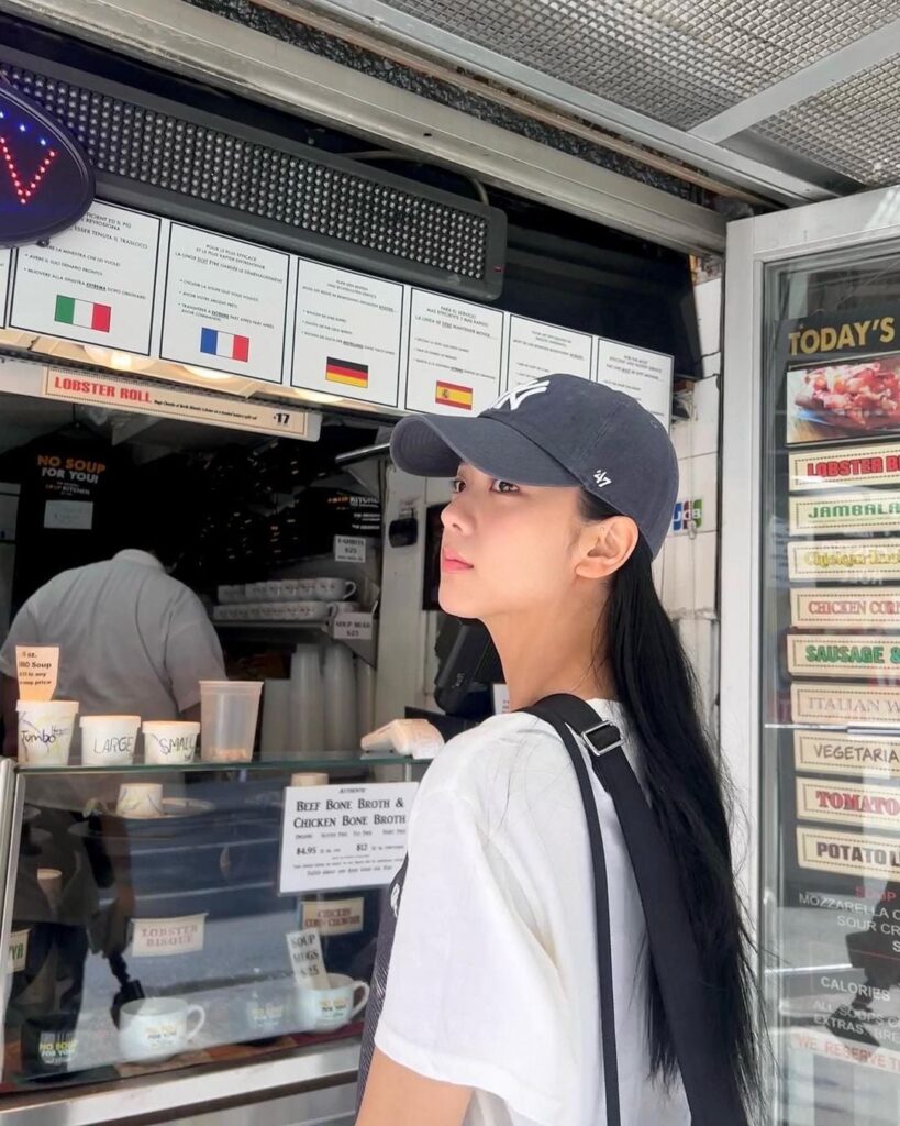 230820 JISOO