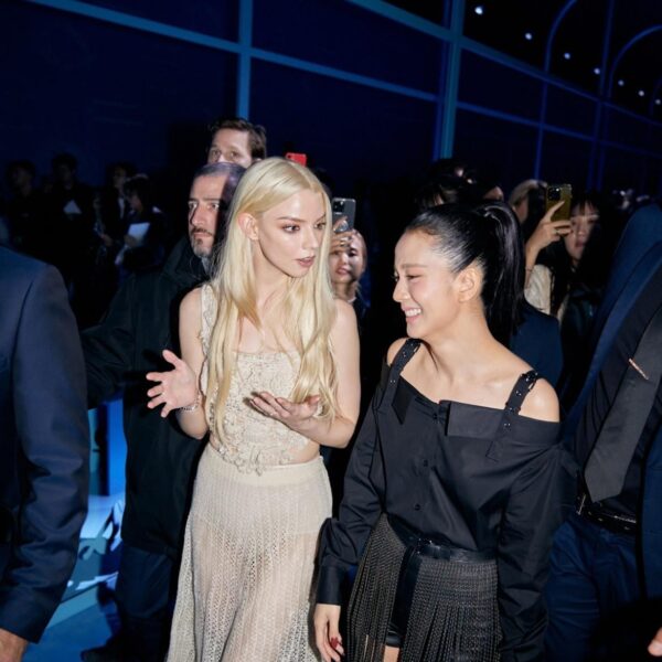 240926 mackey.mann IG Story Update w/ Jisoo & Anya Taylor-Joy