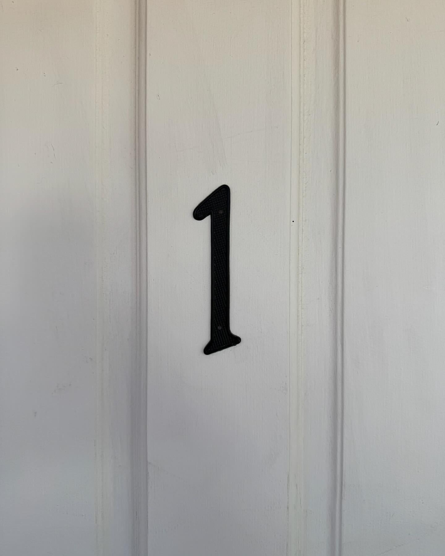 241016 Rosé (vampirehollie) IG Update