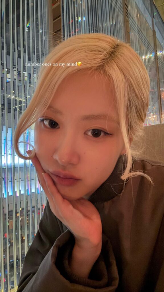 241013 Rosé IG Story Update