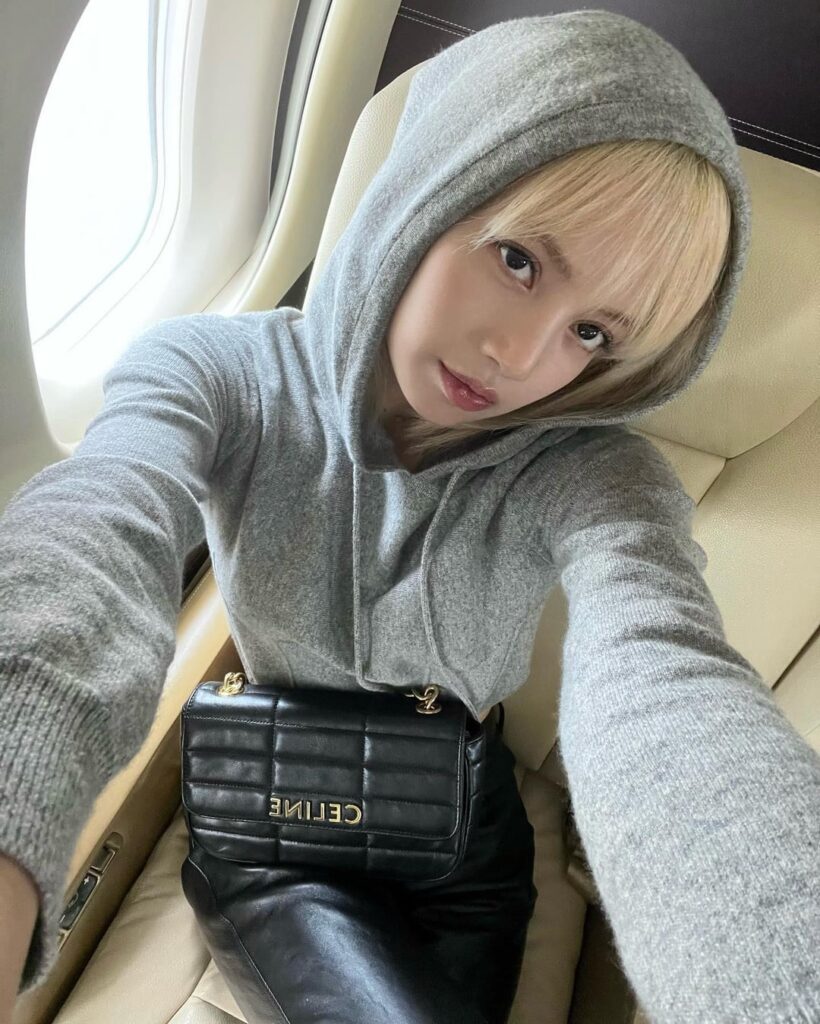 220624 Lisa