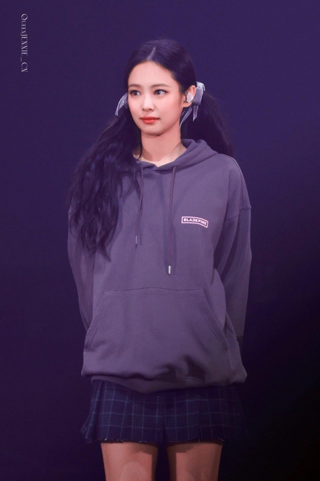 221015 Jennie