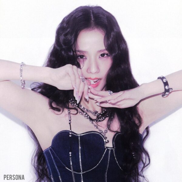 250629 JISOO AMORTAGE SPECIAL EDITION PHOTOBOOK [SCANS #3]