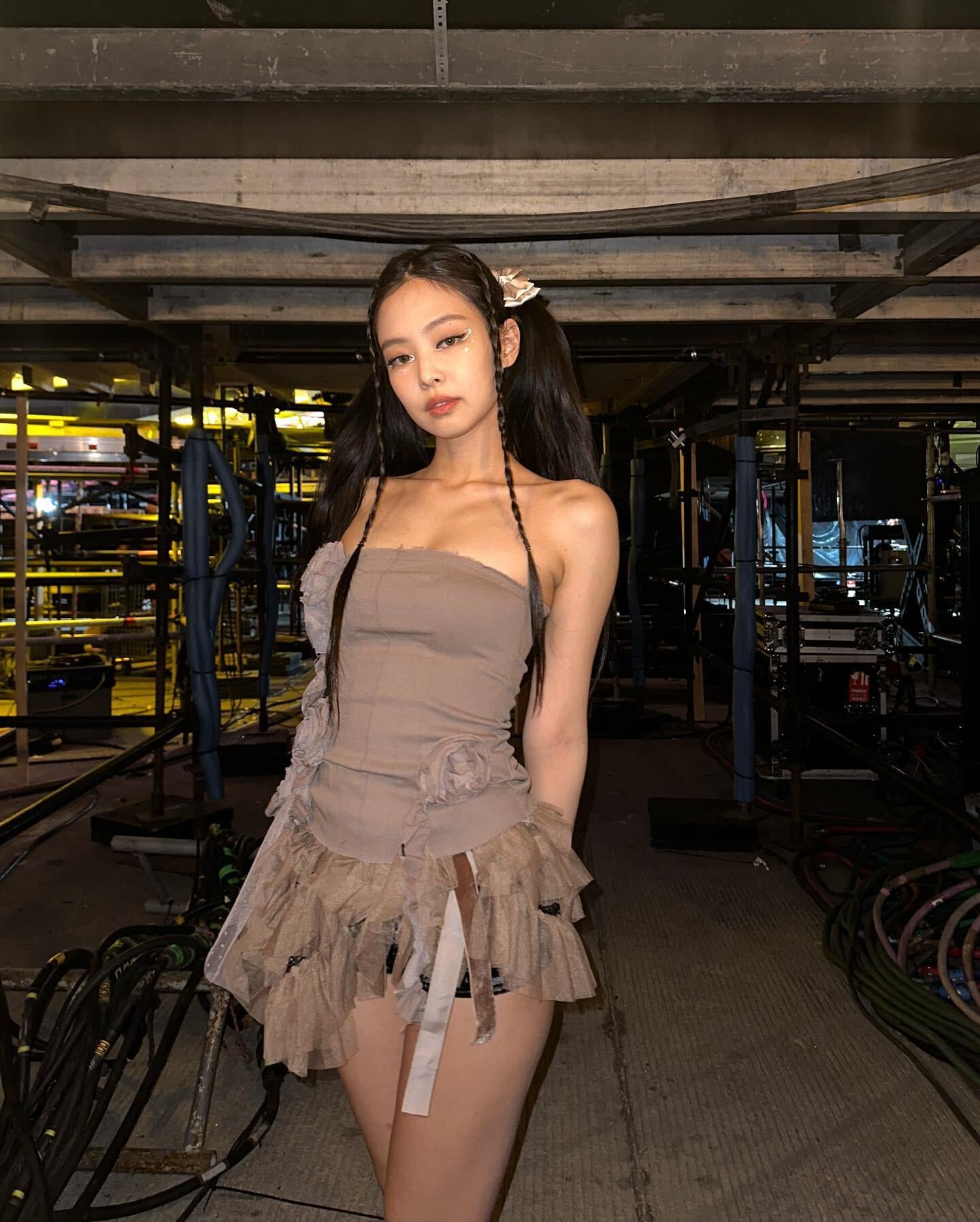 Jennie Instagram Update - 230501