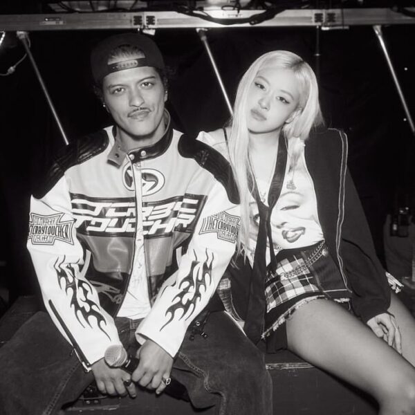 250715 ROSÉ IG Update w/ Bruno Mars