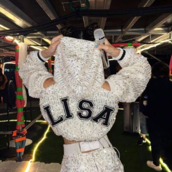 Lisa glitter🍑🍑