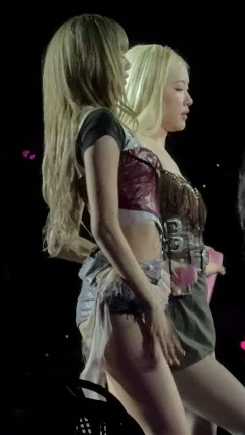 Lisa🍑🍑