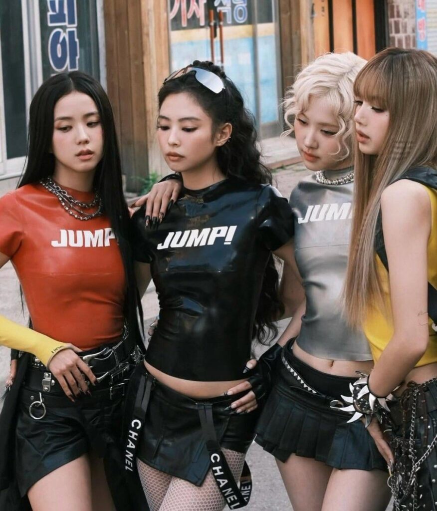 250716 ‘뛰어(JUMP)’ reaches a new peak of #2 on Apple Music Top 100 Global Songs chart