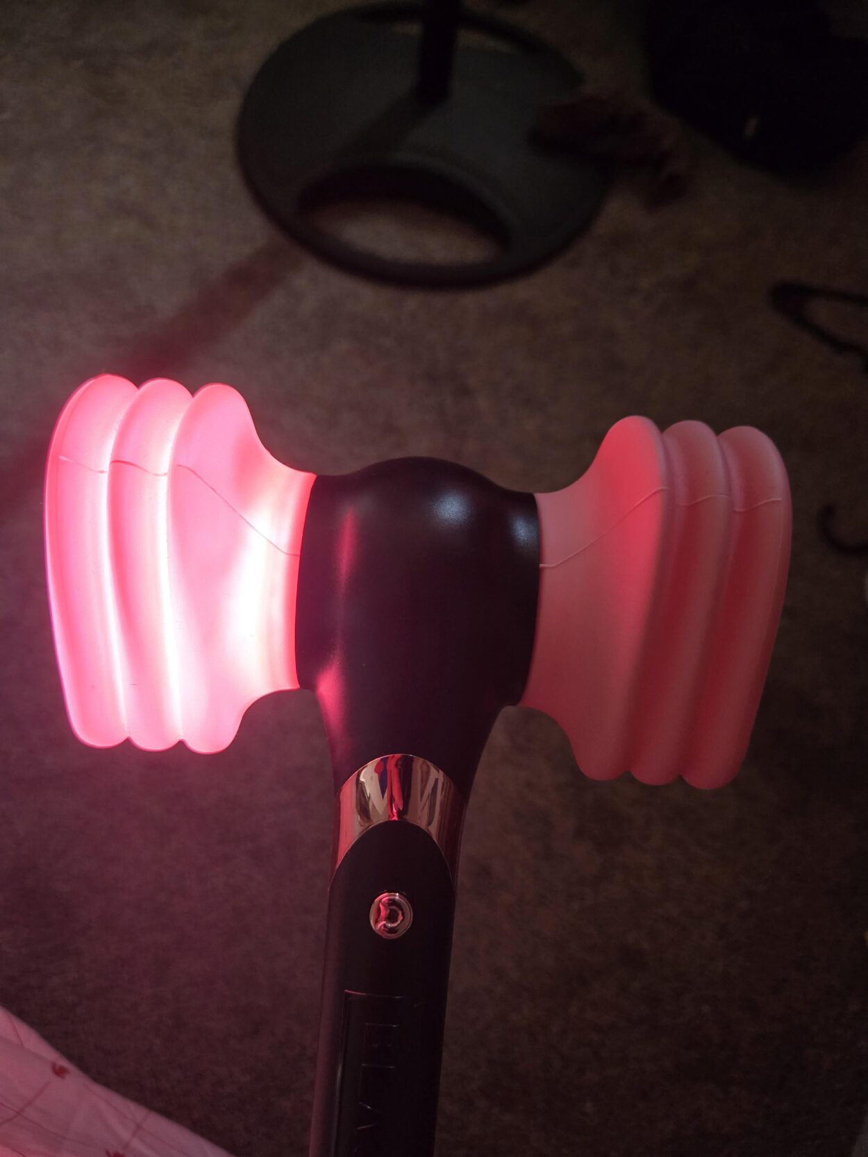 250707 BlackPink lightstick only lights up on one side