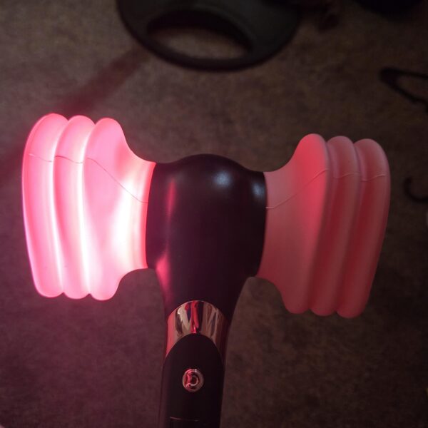 250707 BlackPink lightstick only lights up on one side
