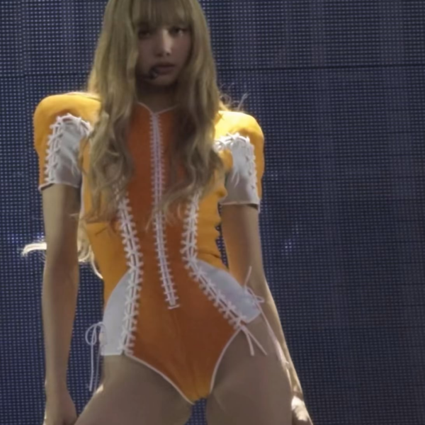 250722 Lisa - Thunder & FXCK UP THE WORLD [D1 - Toronto]
