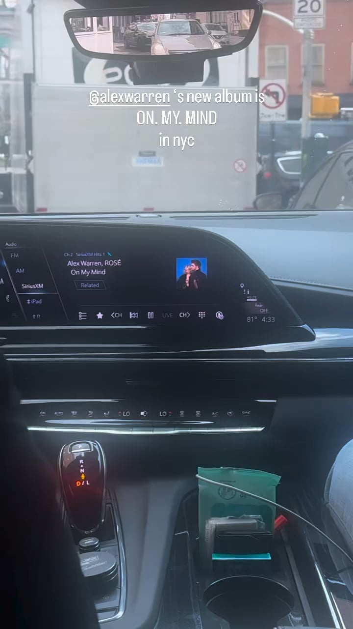 250725 Rosé IG Story Update