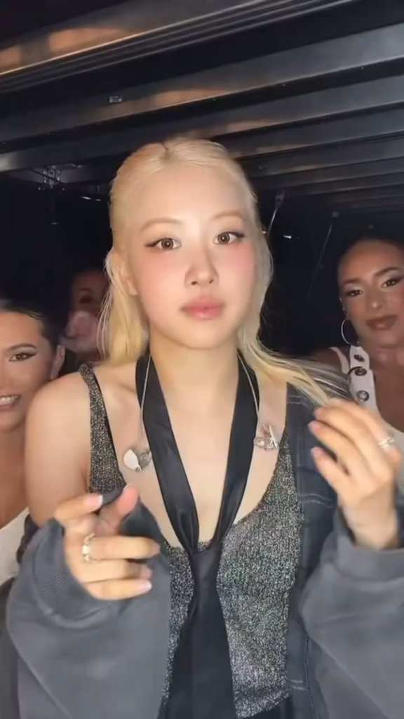 250722 Rosé TikTok Update