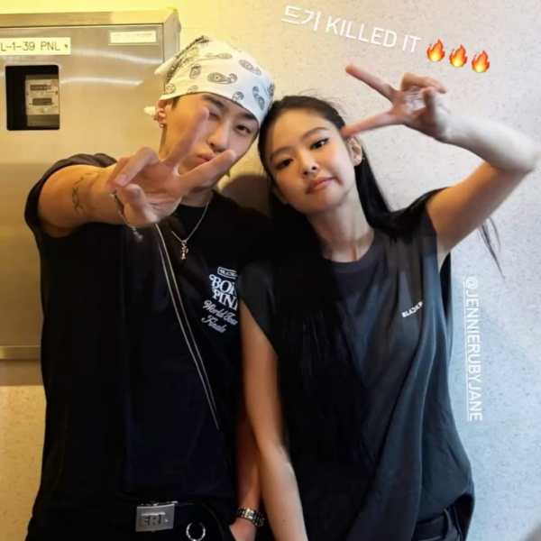 250706 GRAY IG Story Update w/ Jennie