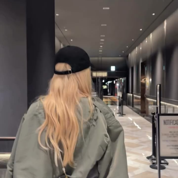 250703 ROSÉ (vampirehollie) IG Update