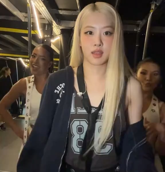 250713 Rosé TikTok Update