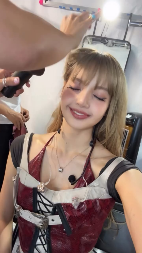 250717 Lisa IG Story Update