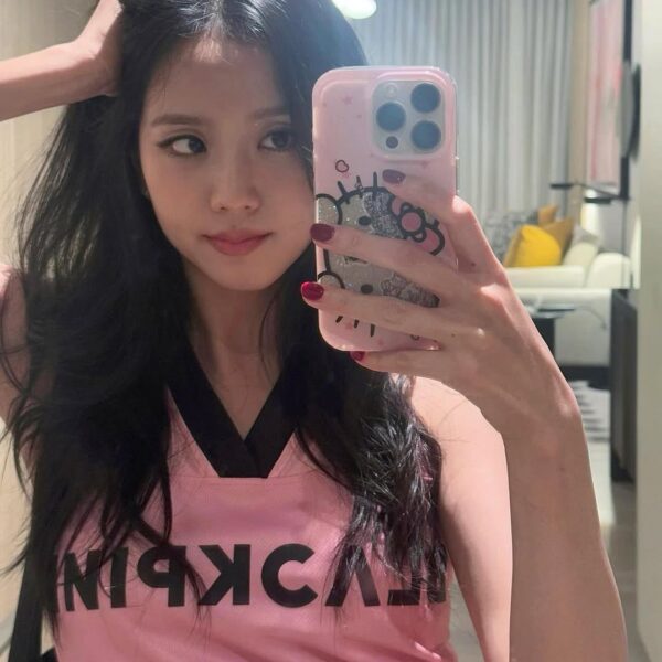250726 Jisoo IG Update