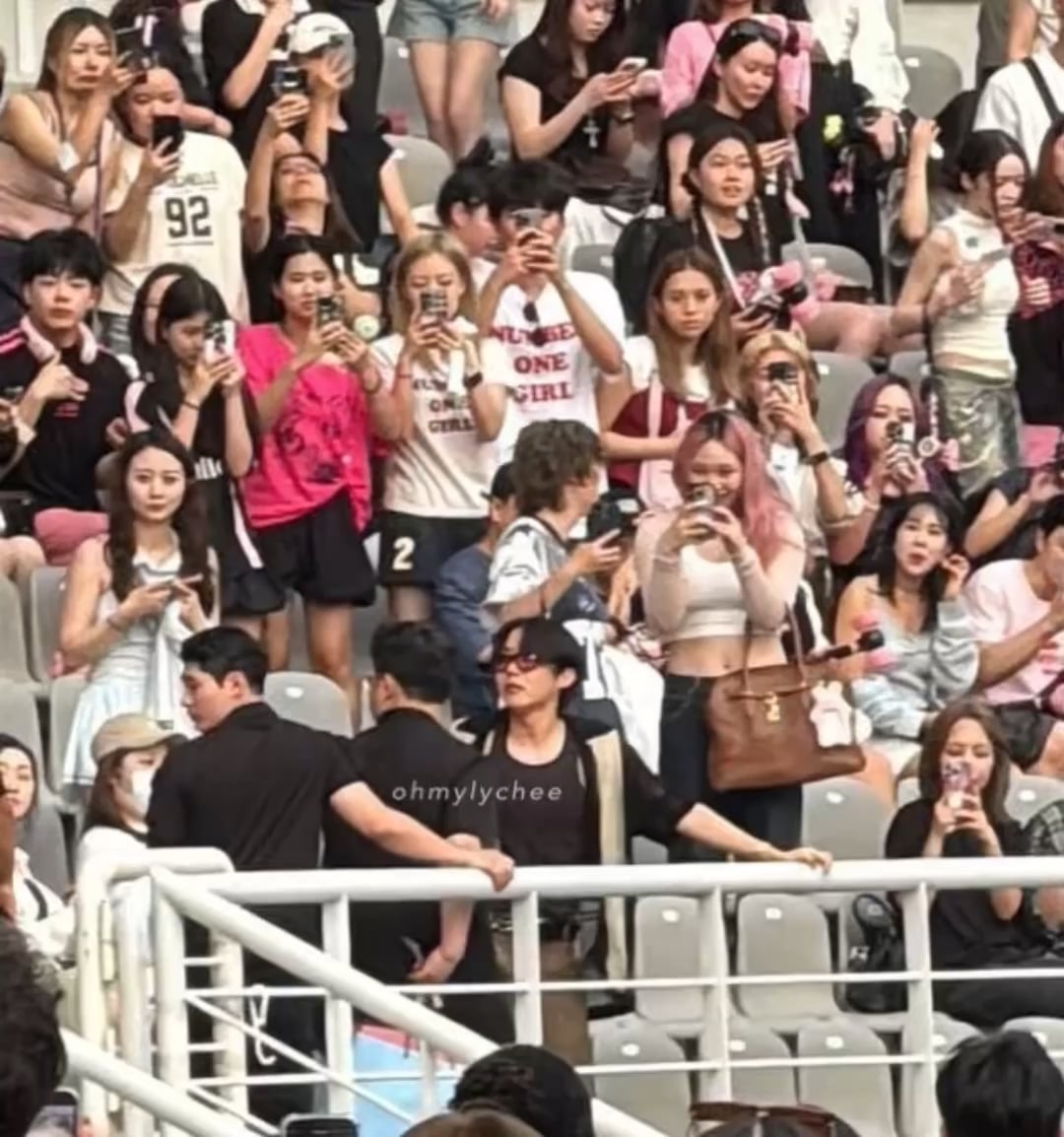 250706 J-Hope @ BLACKPINK WORLD TOUR <DEADLINE> IN GOYANG D2