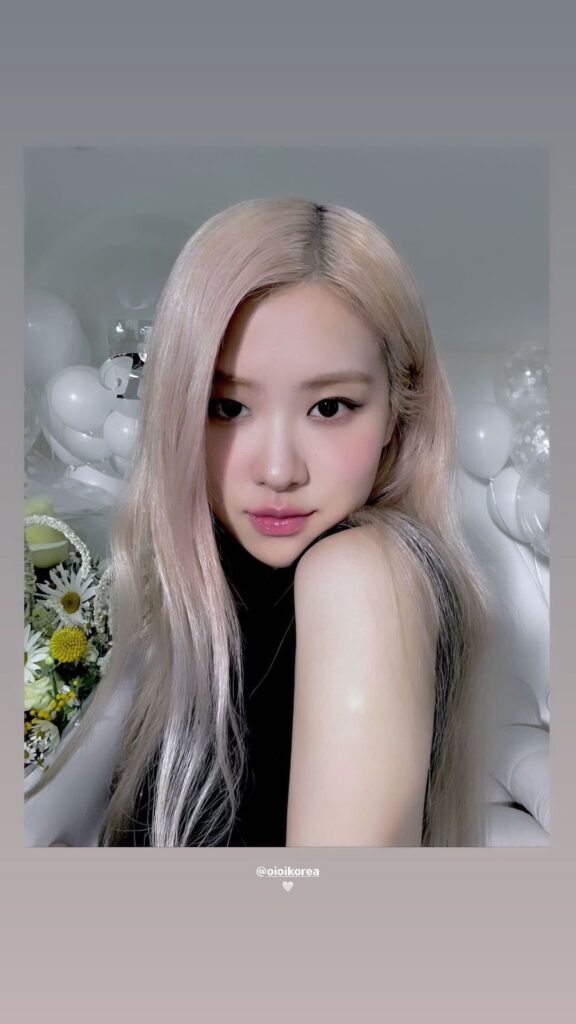 Rose Instagram Story Update - 220115