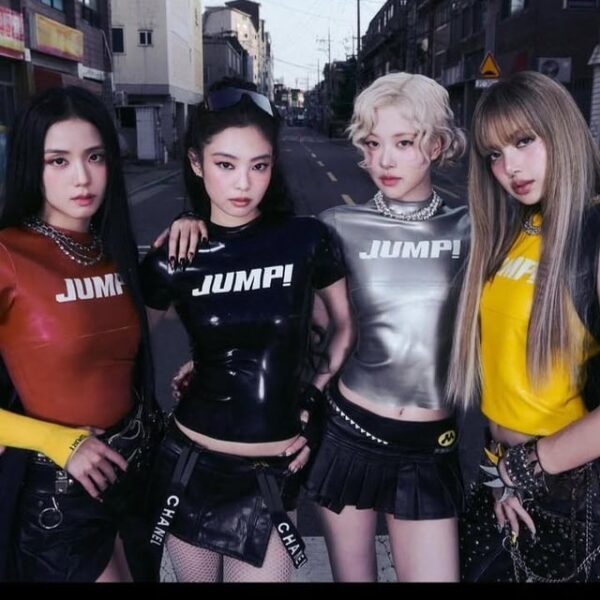 Blackpink ~ Jump