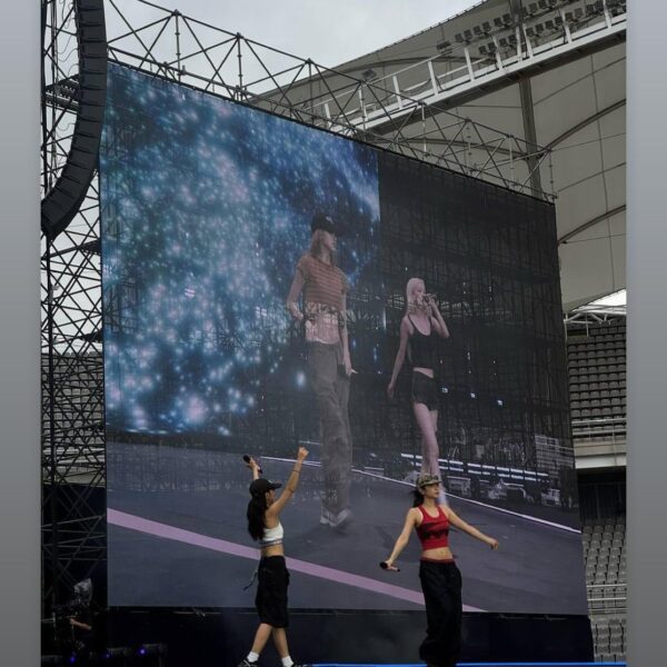 250705 Jennie IG Story Update w/ Jisoo, Rosé & Lisa