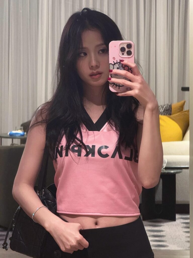 250728 Jisoo Weibo Update