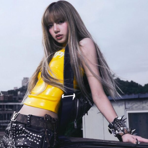 Lisa x Blackpink (Jump music video)