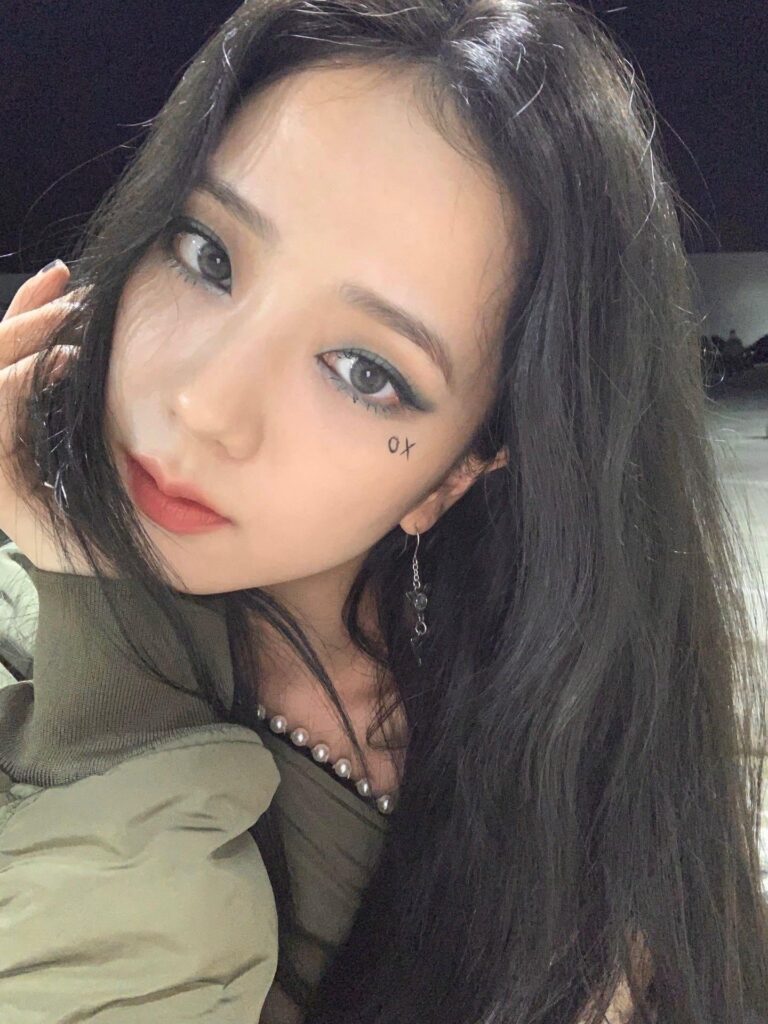 201002 Jisoo