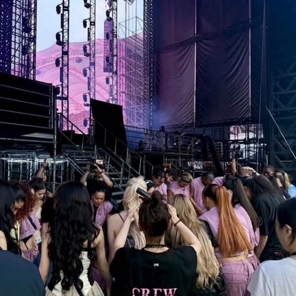 250708 Jisoo Weibo Update w/ ROSÉ