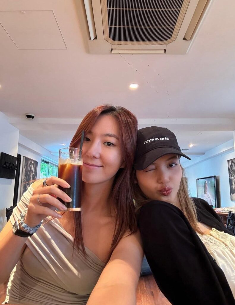 250701 heyalic_e IG Update w/ Lisa
